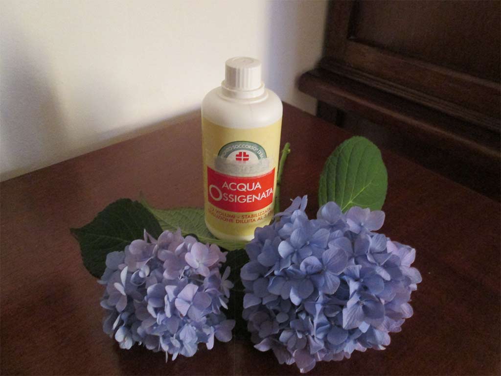 acqua ossigenata