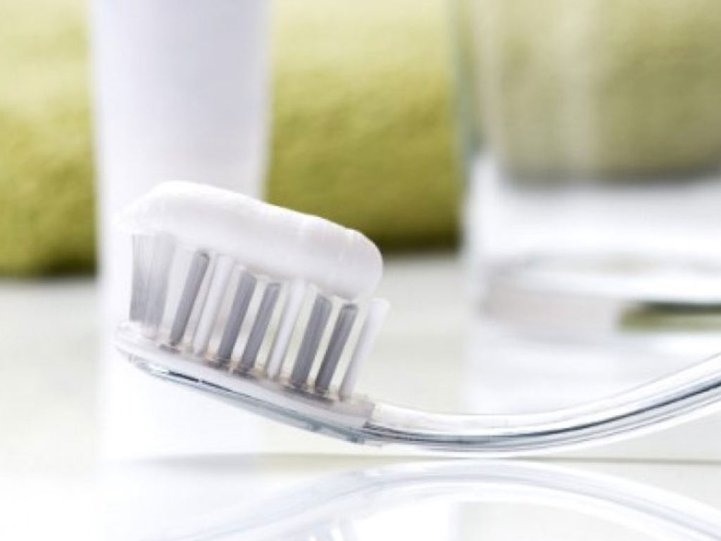 dentifricio naturale