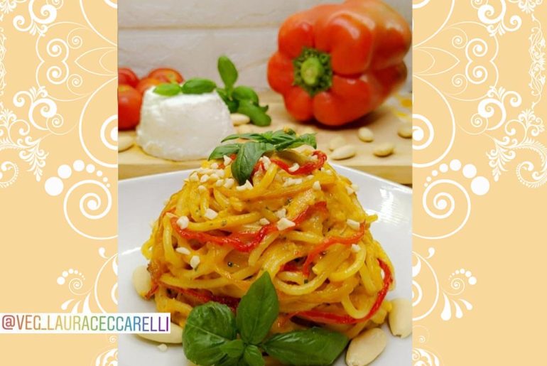 Spaghetti-al-pesto-di-peperoni-e-ricotta